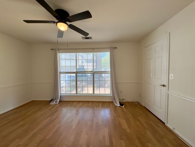 Building Photo - Charming 1 Bedroom/1 Bathroom Apartment Unit in Bel Air, MD!