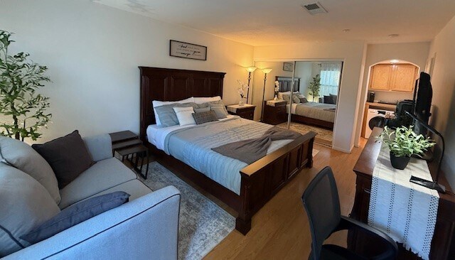 Foto principal - 10120 California Waters Dr