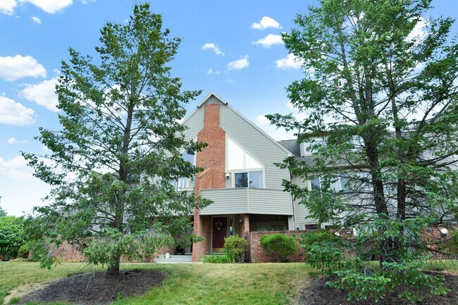 Building Photo - Coming Soon -This is a Must See 2 Bedroom ...