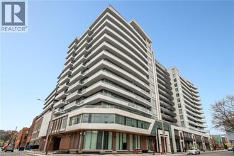 Building Photo - 212 King William St