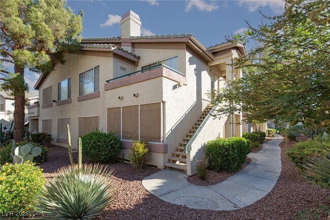 Foto del edificio - 5710 E Tropicana Ave