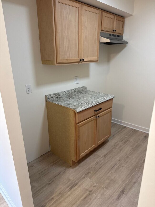 Foto del edificio - 9440 Woodbridge Rd