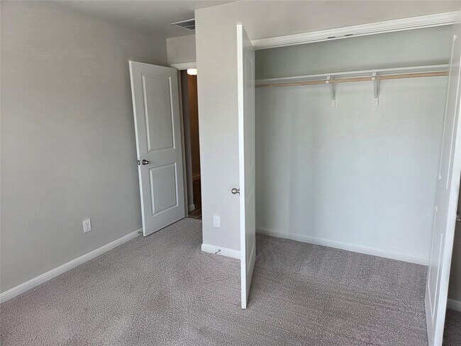 Foto del edificio - 208 Comet Pointe Dr