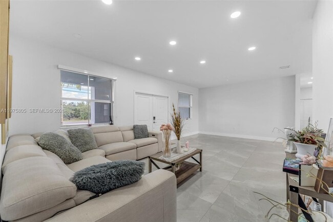 Building Photo - 19866 SW 320th St