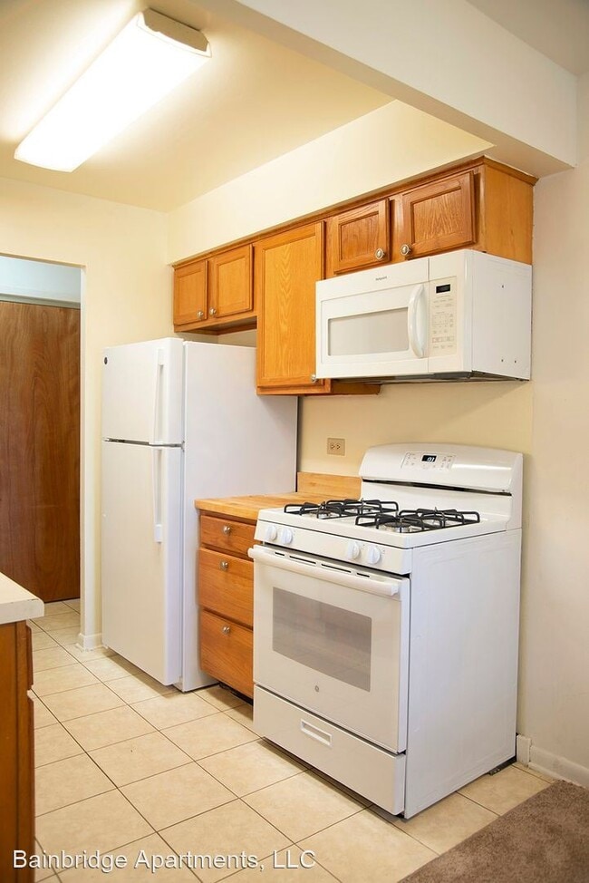 Building Photo - 290 Beau Dr