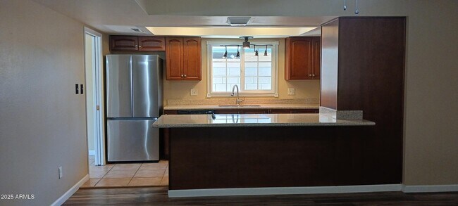 Foto del edificio - 1310 E Minton Dr