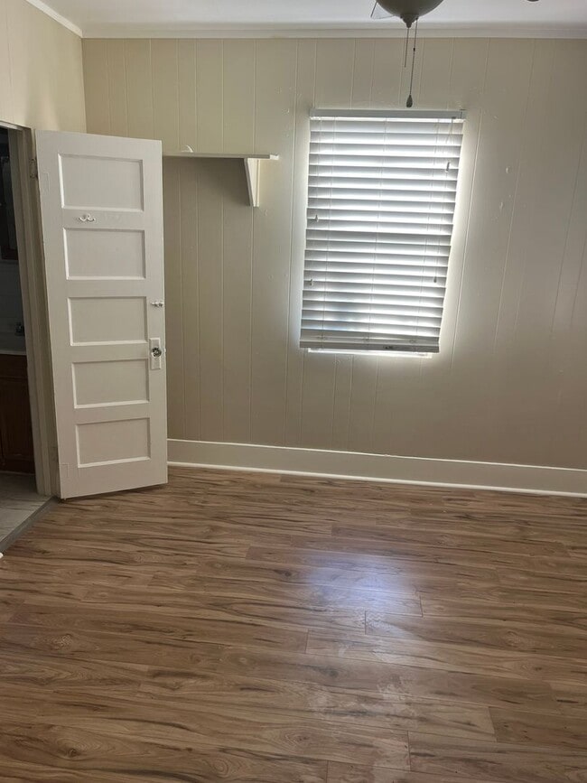 Building Photo - 19133 E Grace St