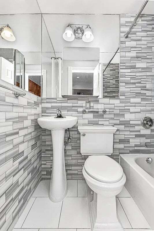 Foto del edificio - 219 E 28th St