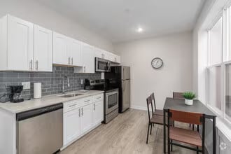 Photo - 1522-1532 W Girard Ave Apartment