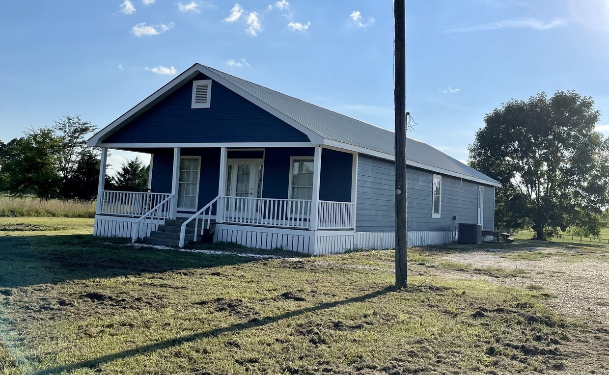Primary Photo - 6359 Crawford Rd