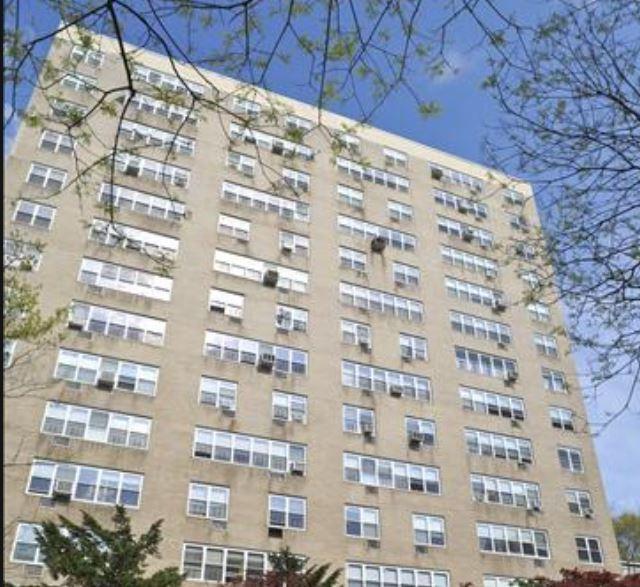 Foto principal - 1 bedroom in BRONX NY 10463