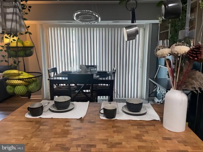 Foto del edificio - 12705 Dara Dr