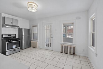 Building Photo - 117 Sherman Ave