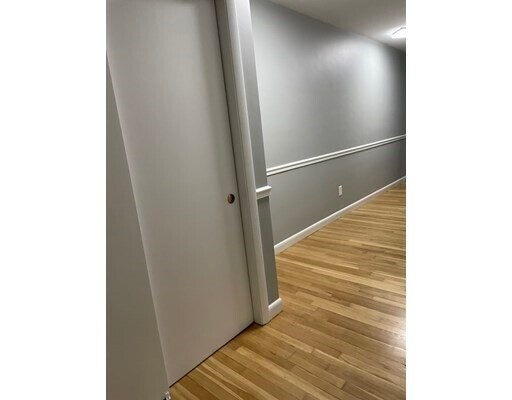 Building Photo - 25 Highland Ave