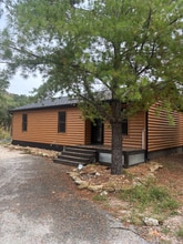 Building Photo - 839 Sycamore Church Rd