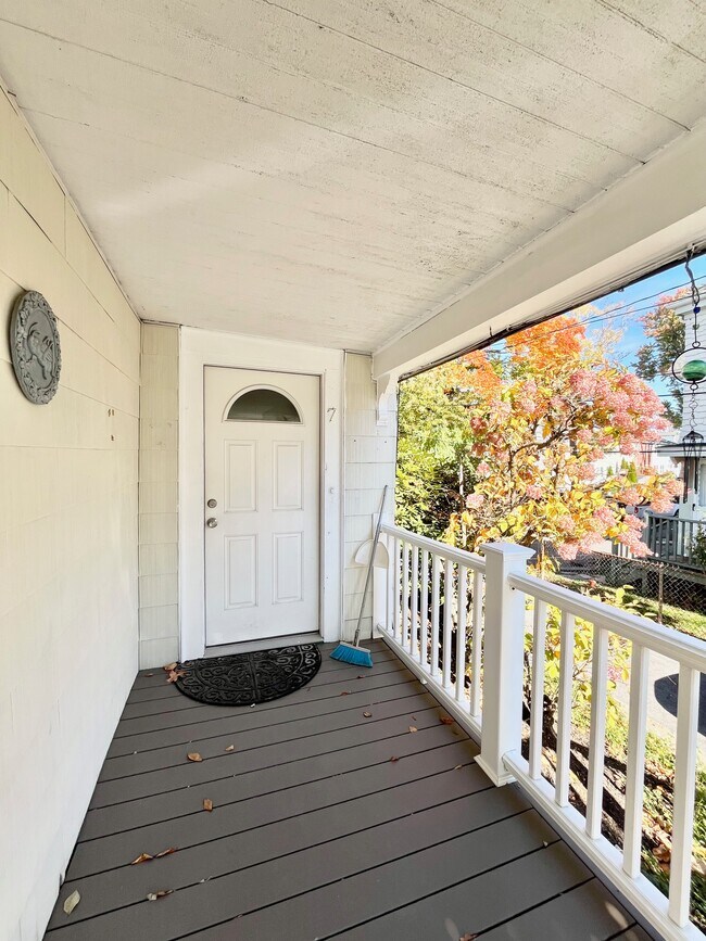 Foto del edificio - 7 Griggs Pl