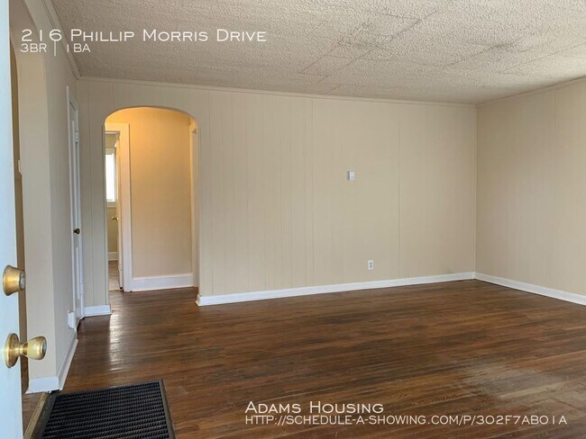 Building Photo - 216 Phillip Morris Dr