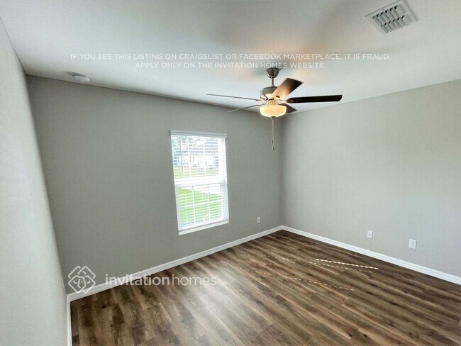 Foto del edificio - 16103 Alcira Cir