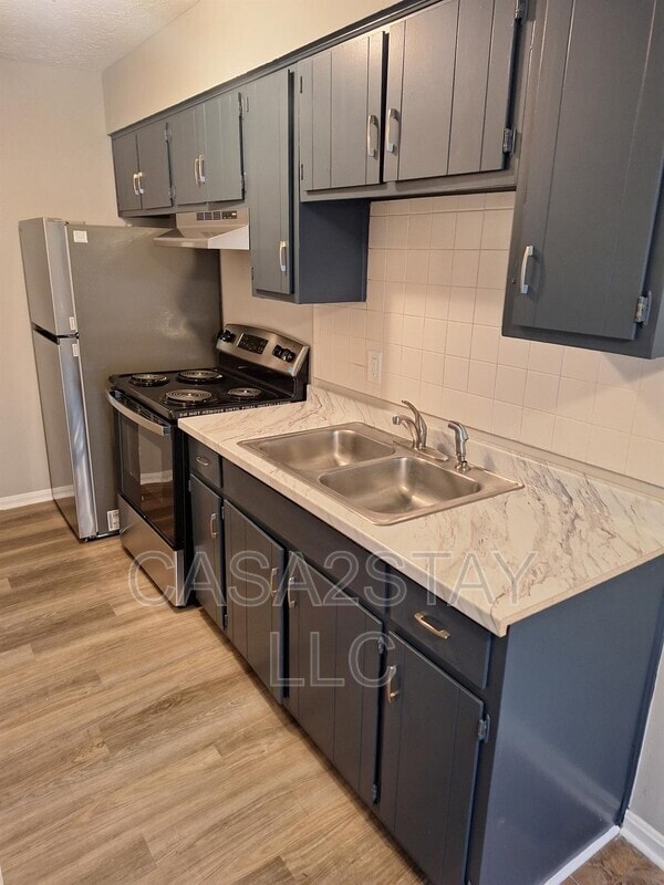 Building Photo - 359 Redmar Blvd