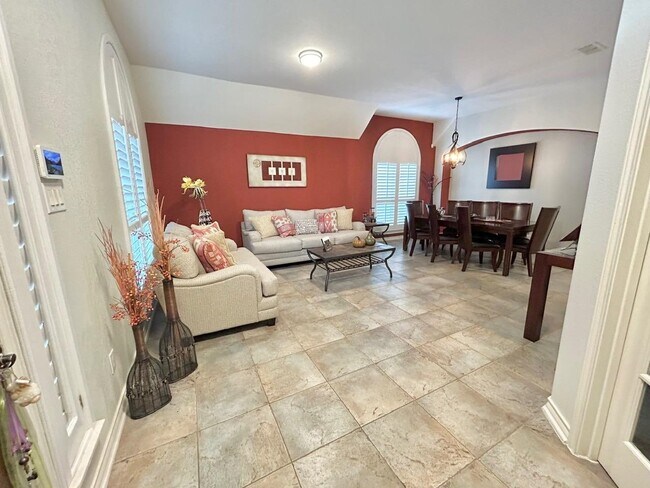 Building Photo - 3815 Copper Bend Dr