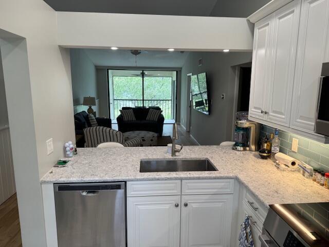 Building Photo - 6928 Briarlake Cir