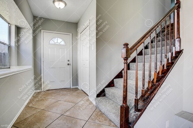 Building Photo - 4 br, 2.5 bath House - 1535 Carbonear Dr