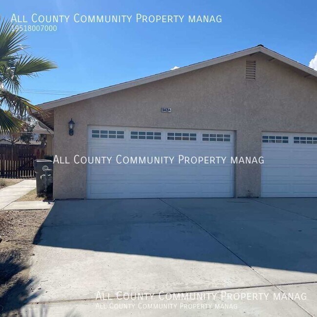 Foto del edificio - 2 bed 2 bath apartment in Yucca Valley!