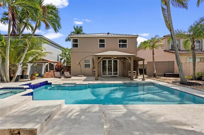 Foto del edificio - 15835 NW 7th St