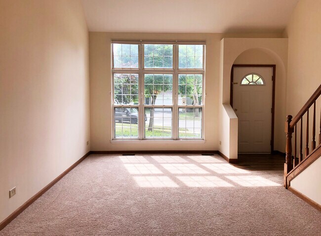 Foto del edificio - 4630 Jade Ln