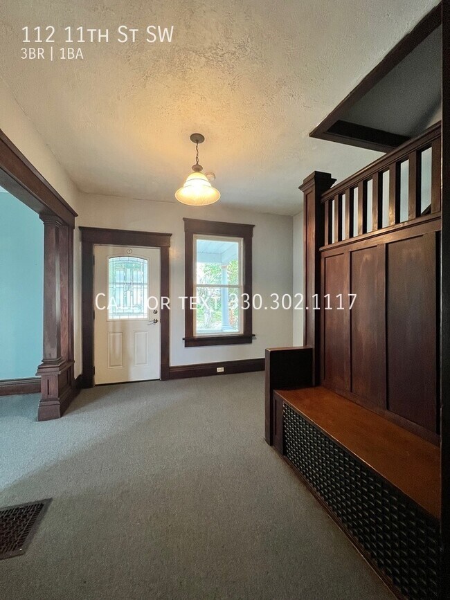 Building Photo - Three bedroom home for rent - Massillon SW