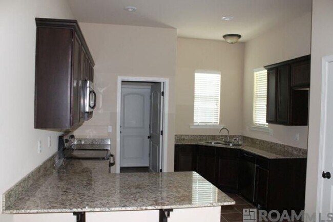 Foto del edificio - 37237 Market Place Drive