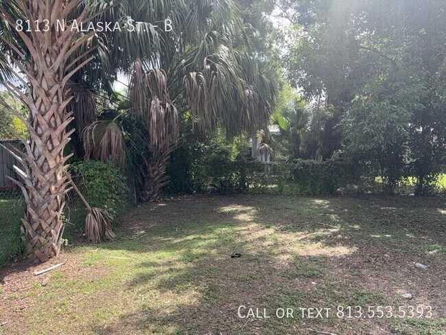 Foto del edificio - 8113 N Alaska St