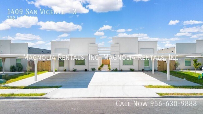 Building Photo - 1409 San Vicente