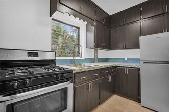 Building Photo - 12287 NE 7th Ave