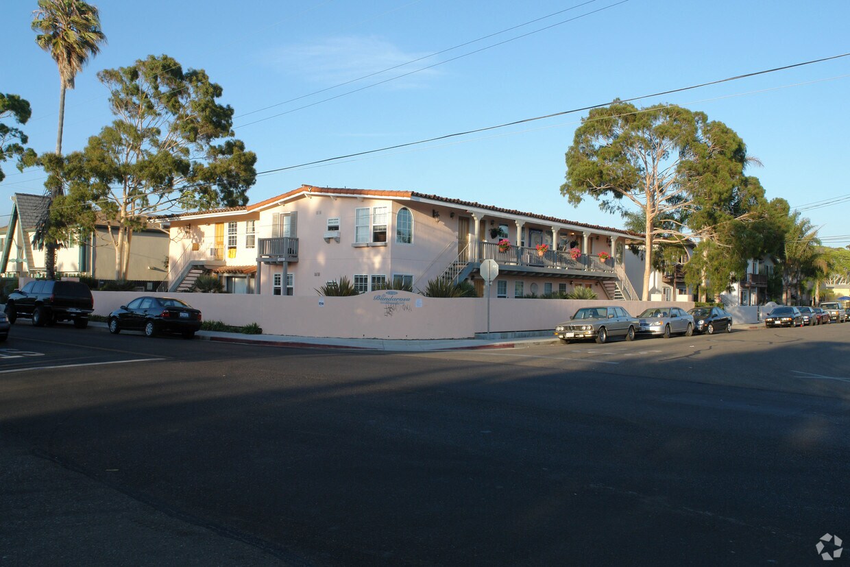 Foto principal - The Hive at 6598 Trigo