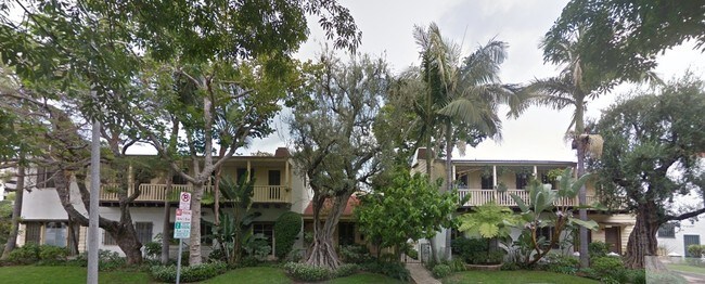 Foto del edificio - 1008-1024-1024 S Orange Grove Ave