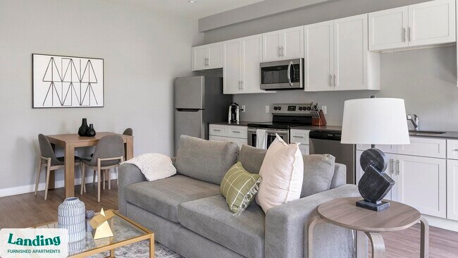 Building Photo - 5040 Linbar Dr