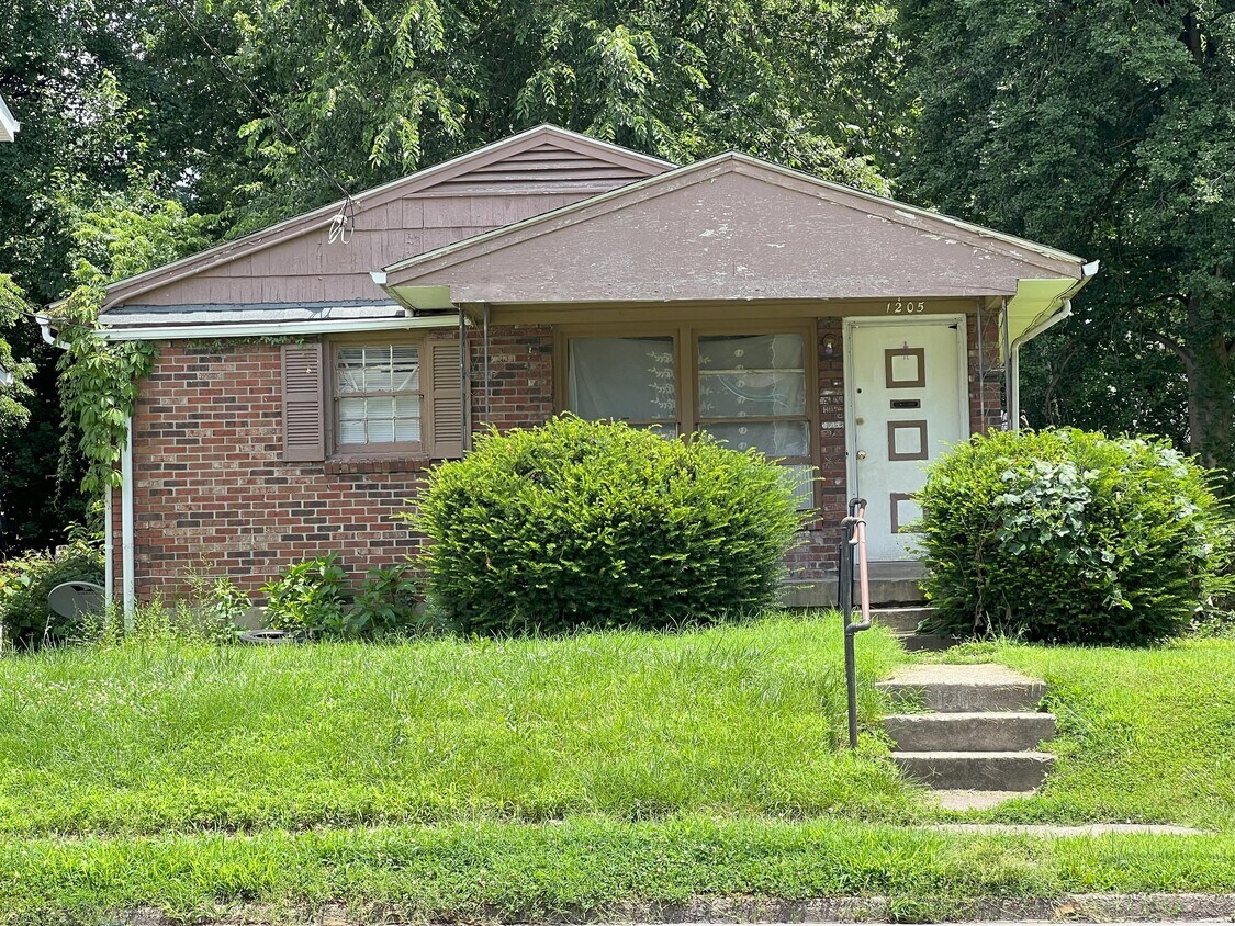 1205 Cecil Ave, Louisville, KY 40211 House Rental in Louisville, KY