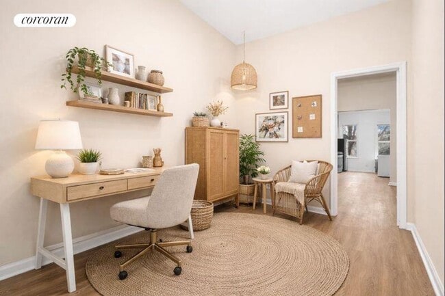 Building Photo - 190 Stockholm St