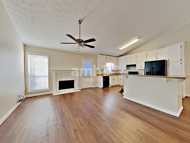 Foto del edificio - 5088 Memory Lane