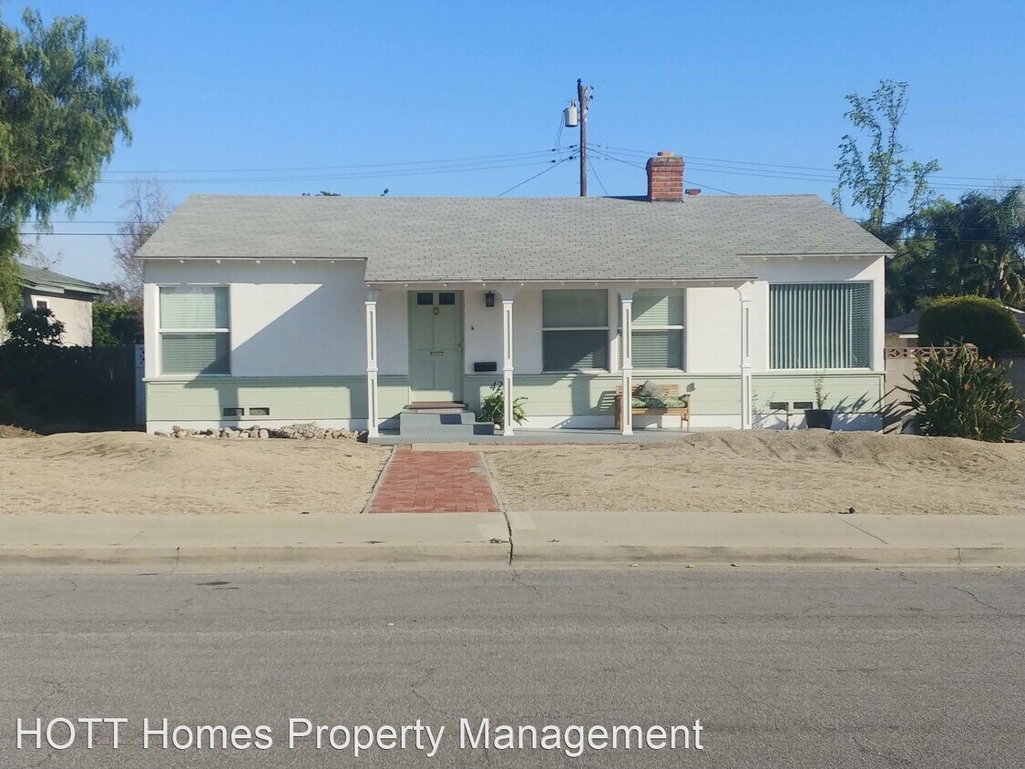 Foto principal - 3 br, 2 bath House - 426 Saint Augustine Ave