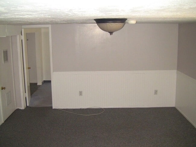 Building Photo - 642 Browning Ave