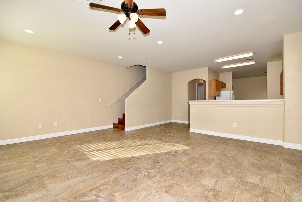 Primary Photo - Charming 3-Bedroom, 2.5-Bath Condo with At...