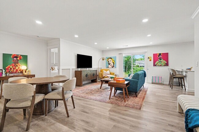 Foto del edificio - 2080 Thimble Creek Dr