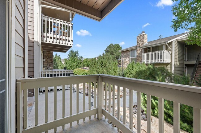 Foto del edificio - Updated 1BD/1BA Condo in DTC – Available Now!