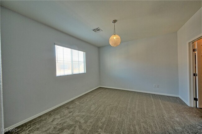 Foto del edificio - 11476 Belmont Lake Dr