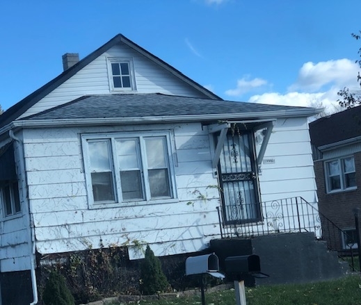 Front - 14607 Hoyne Ave