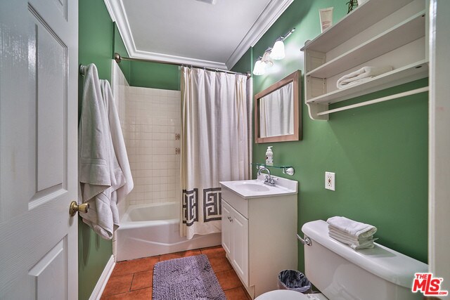 Foto principal - 3903 Revere Ave