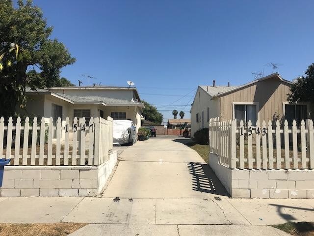 Primary Photo - 1543 W 206th St