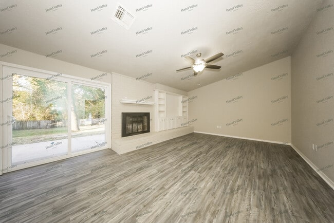 Building Photo - 20335 Palmer Rd